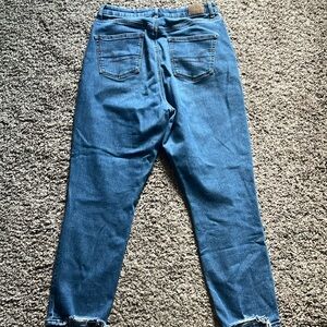 Women’s AE Curvy Mom Jeans 12R
